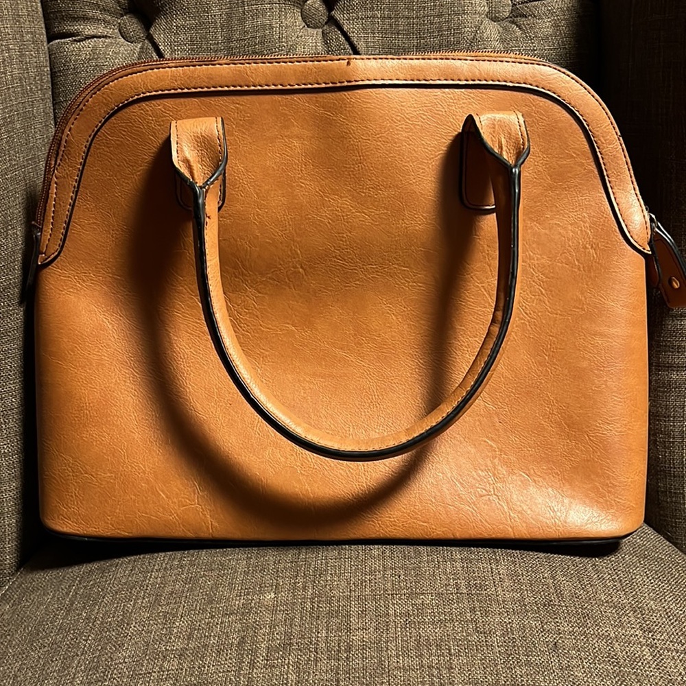 London Fog hand bag - Picture 4 of 13